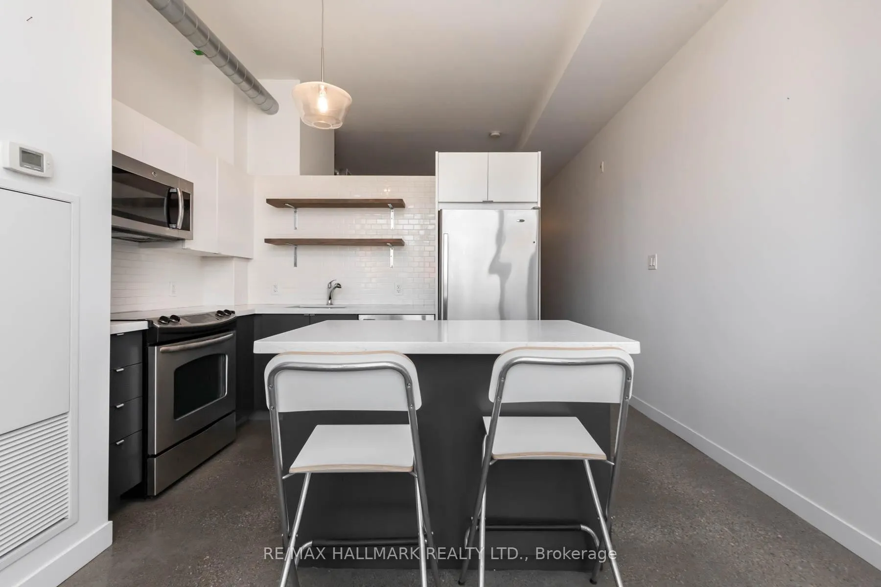 Photo 13 of Unit 306, 549 King Street E, Toronto, Moss Park — HOMEH