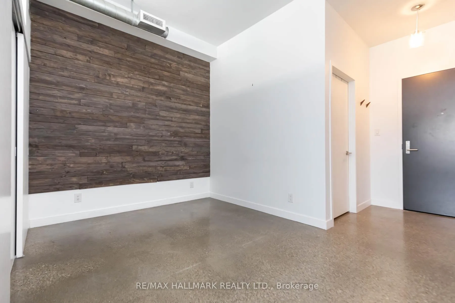 Photo 17 of Unit 306, 549 King Street E, Toronto, Moss Park — HOMEH