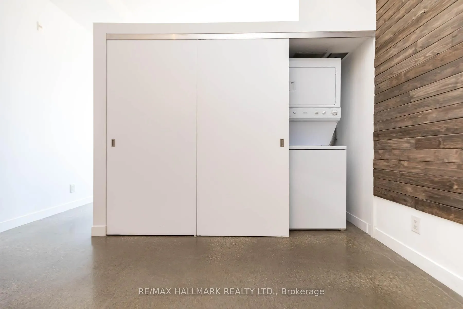 Photo 20 of Unit 306, 549 King Street E, Toronto, Moss Park — HOMEH