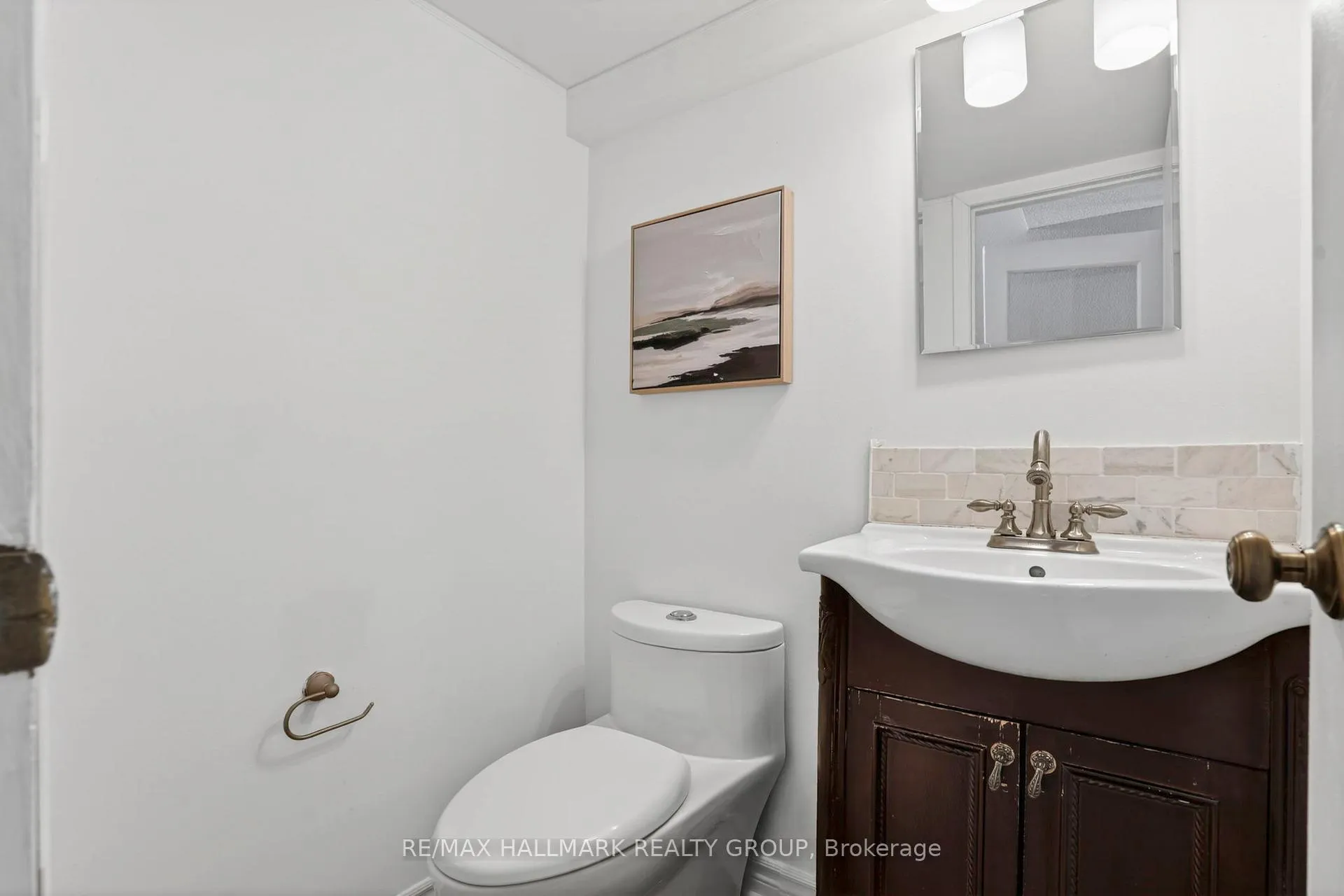 Photo 6 of Unit 47, 83 Appleby Private, Ottawa, Carleton Heights — HOMEH