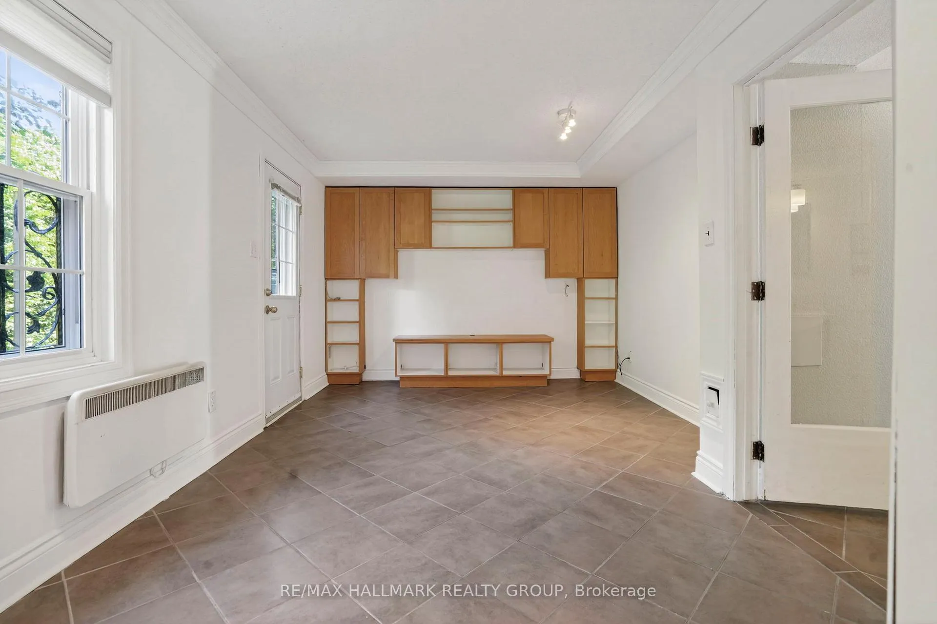 Photo 7 of Unit 47, 83 Appleby Private, Ottawa, Carleton Heights — HOMEH