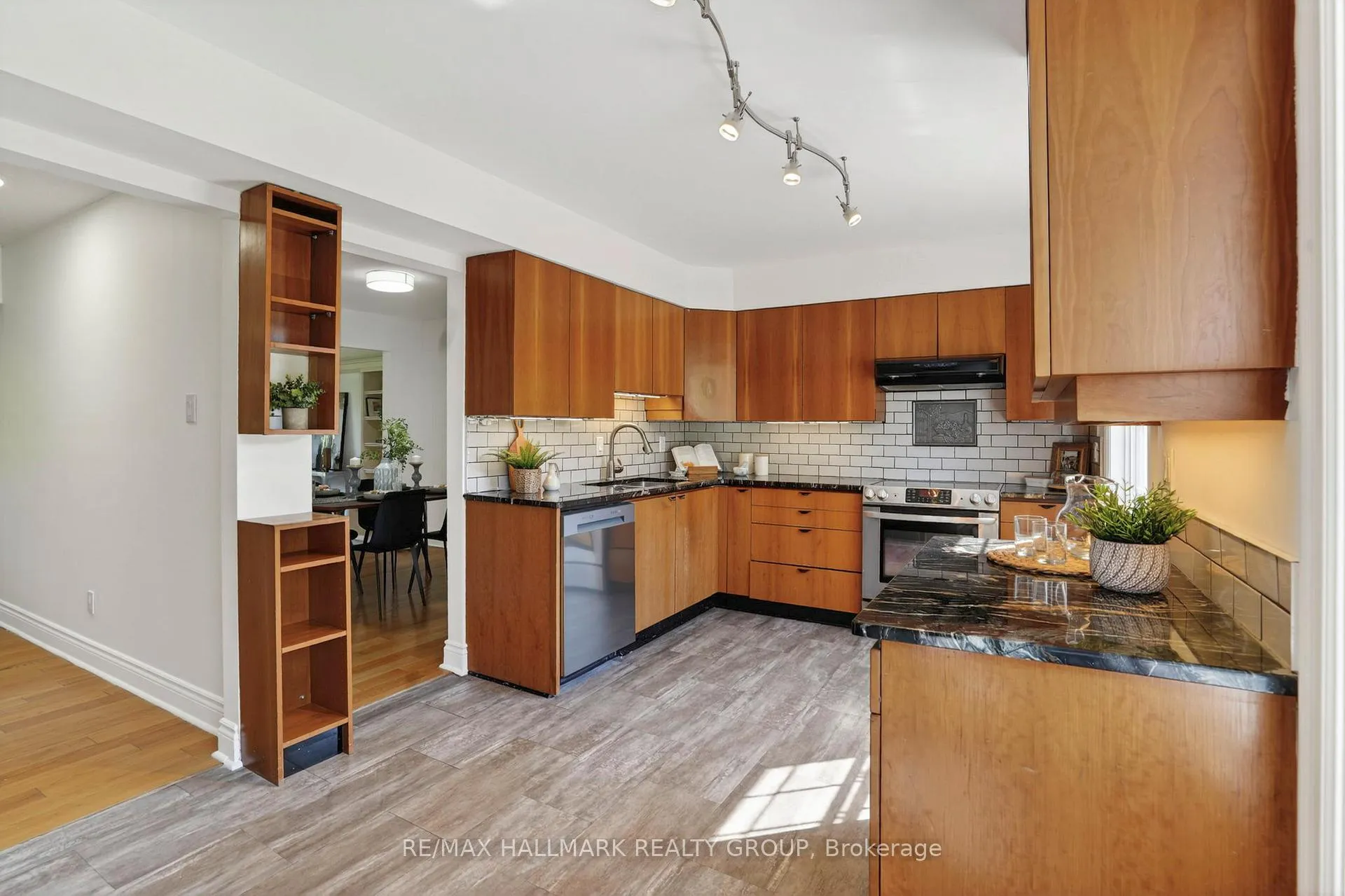 Photo 19 of Unit 47, 83 Appleby Private, Ottawa, Carleton Heights — HOMEH