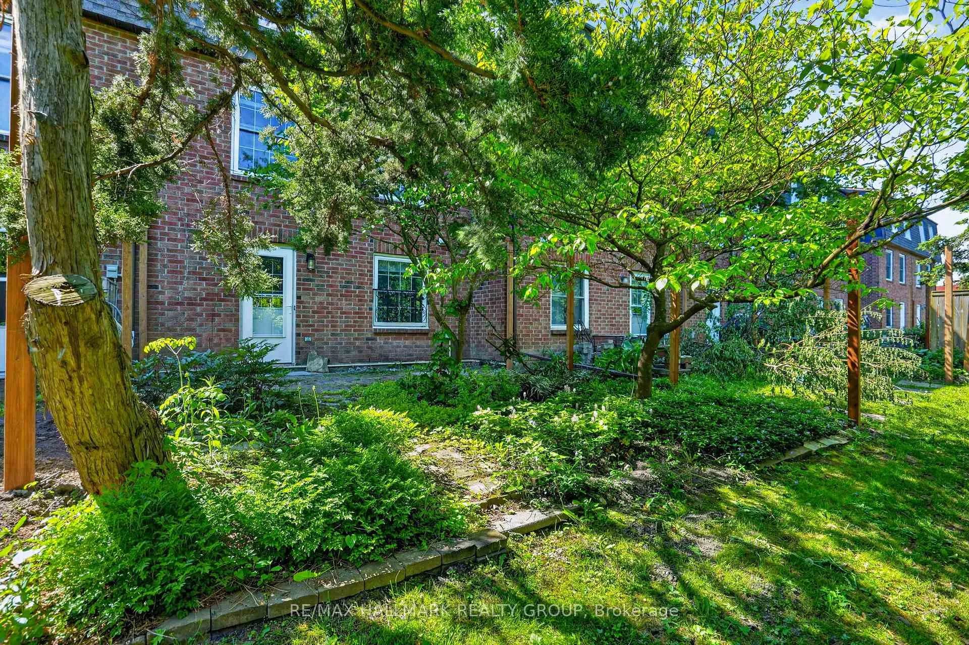 Photo 38 of Unit 47, 83 Appleby Private, Ottawa, Carleton Heights — HOMEH