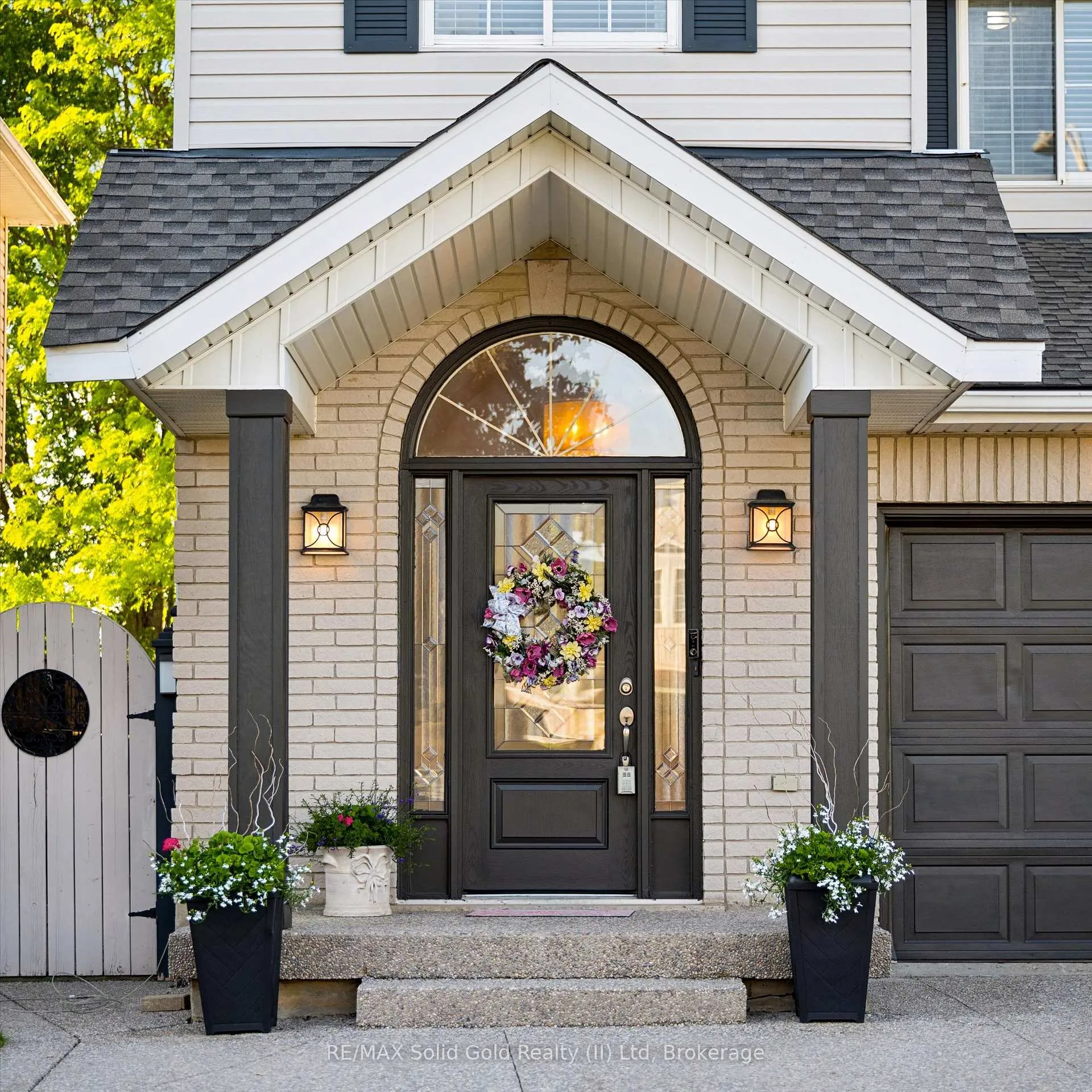 Photo 6 of 214 Grey Fox Drive, Kitchener — HOMEH