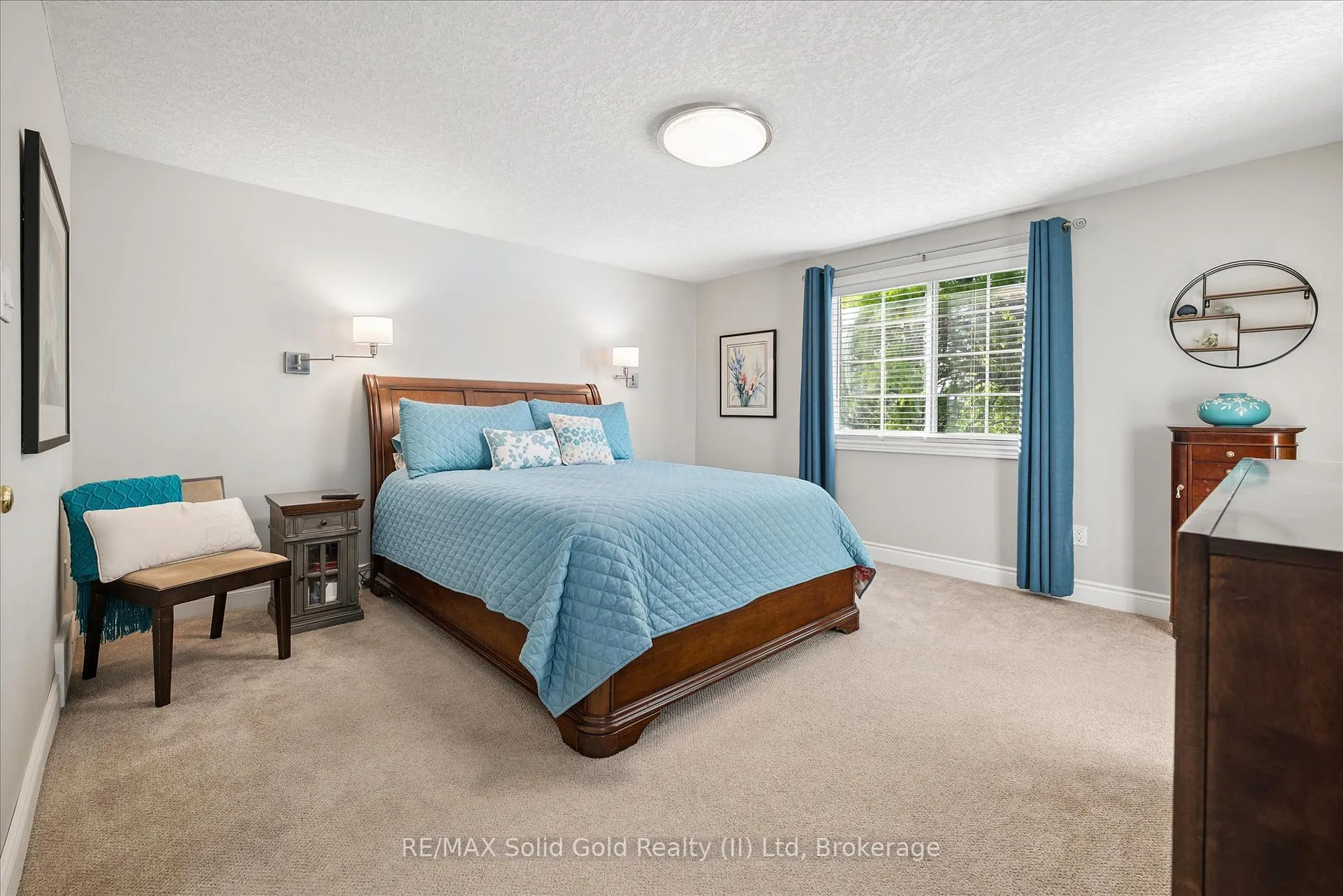 Photo 23 of 214 Grey Fox Drive, Kitchener — HOMEH