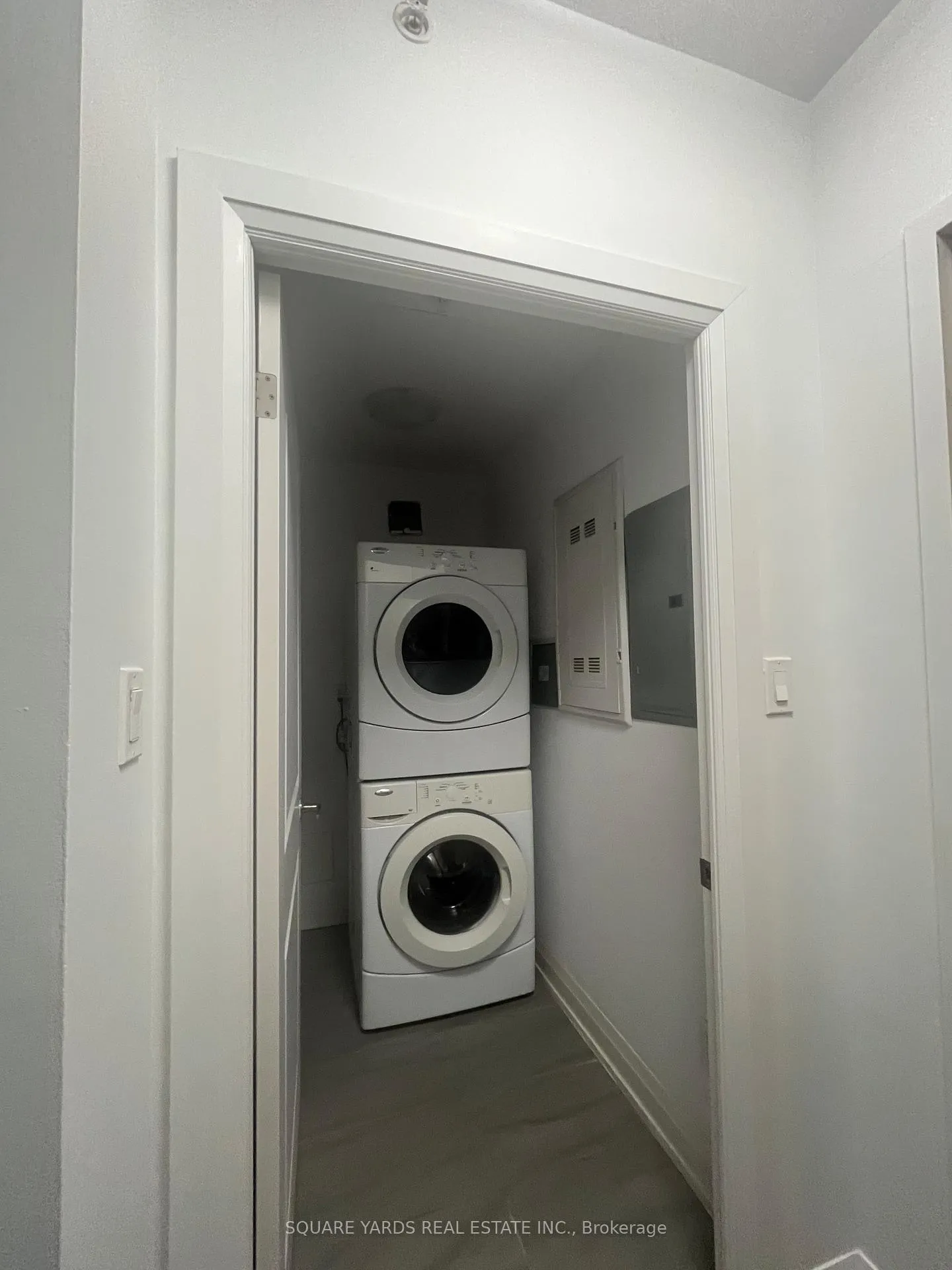 Photo 11 of Unit 1107, 15 Maple Avenue, Barrie, City Centre — HOMEH
