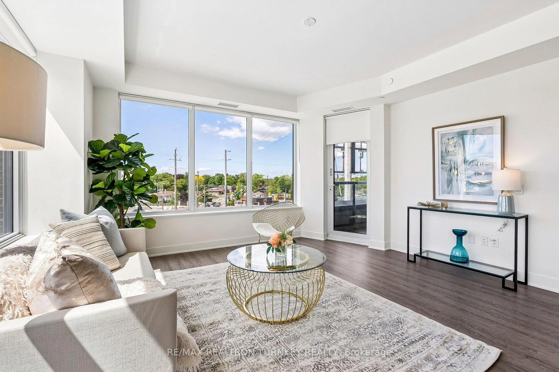 Photo 13 of Unit 311, 185 Deerfield Road N, Newmarket, Central Newmarket — HOMEH