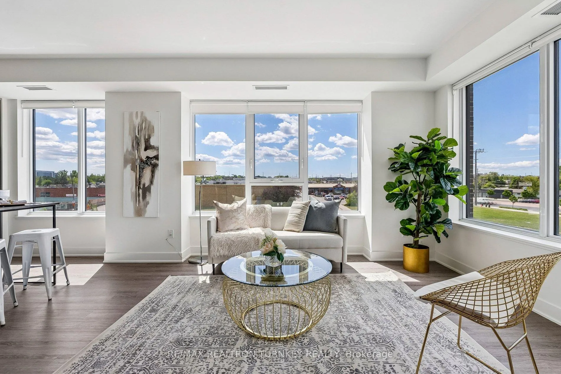 Photo 14 of Unit 311, 185 Deerfield Road N, Newmarket, Central Newmarket — HOMEH