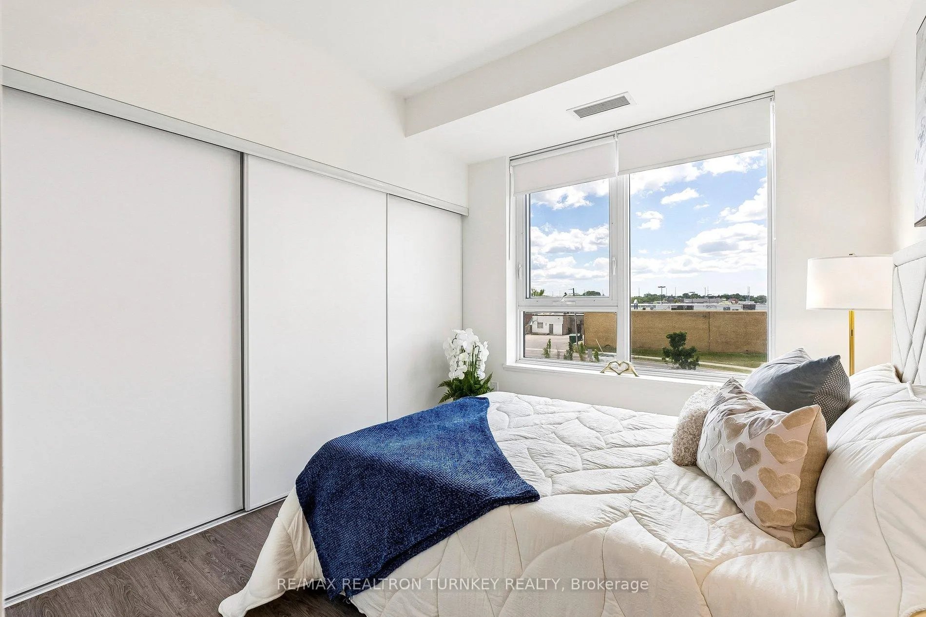 Photo 16 of Unit 311, 185 Deerfield Road N, Newmarket, Central Newmarket — HOMEH