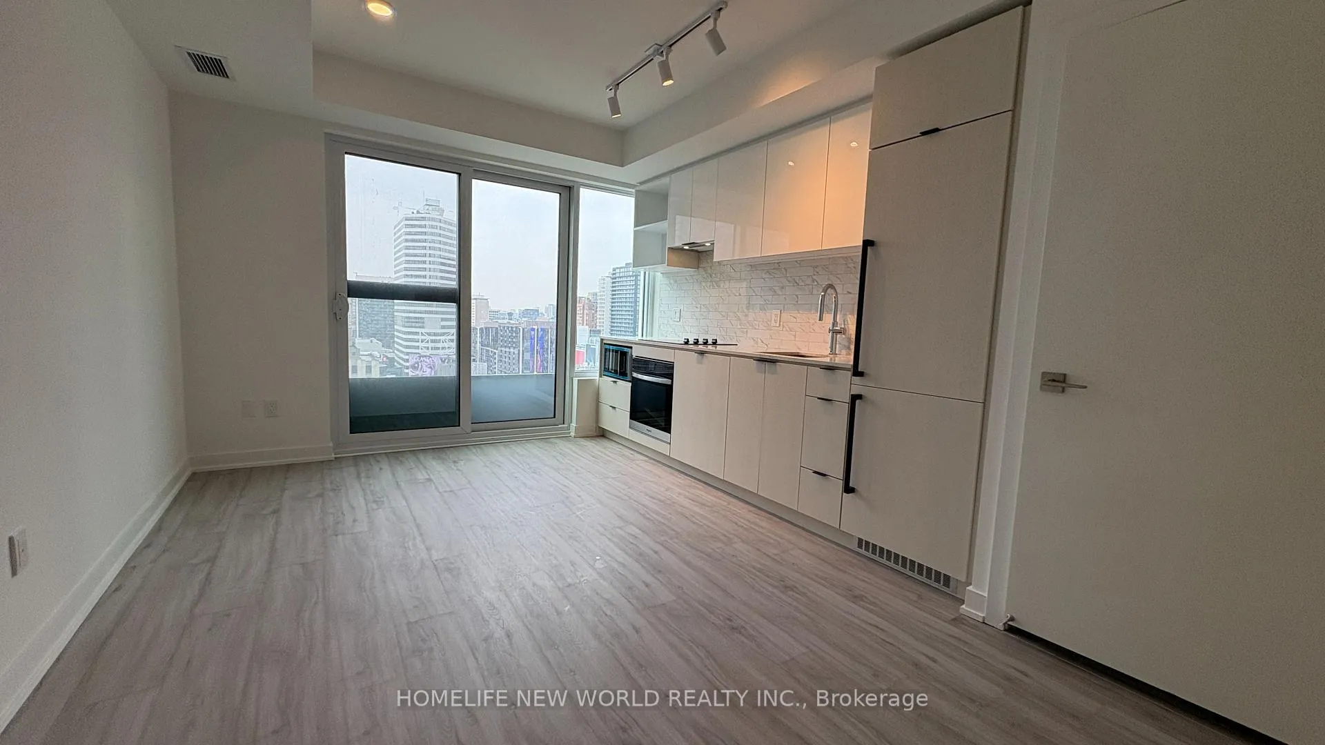 Photo 5 of Unit 2502, 252 Church Street, Toronto, Church-Yonge Corridor — HOMEH