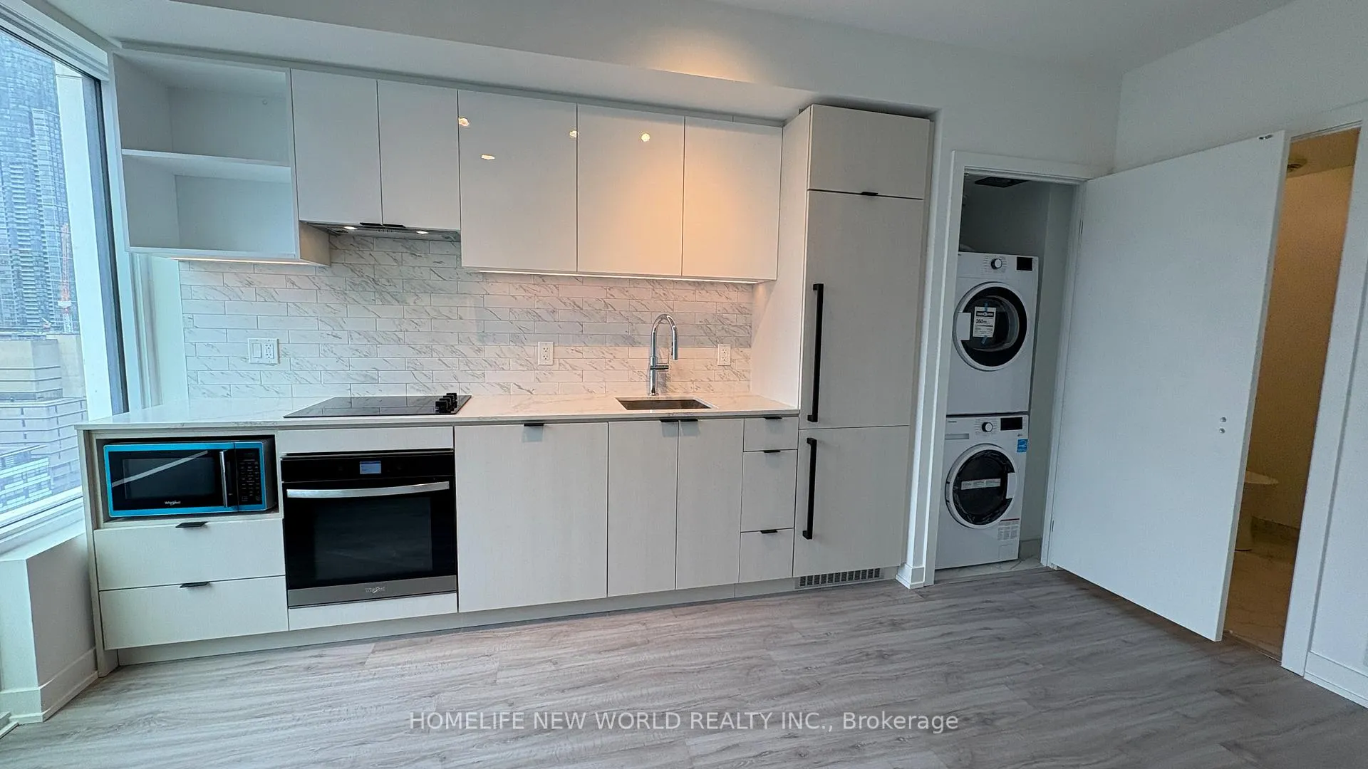 Photo 9 of Unit 2502, 252 Church Street, Toronto, Church-Yonge Corridor — HOMEH