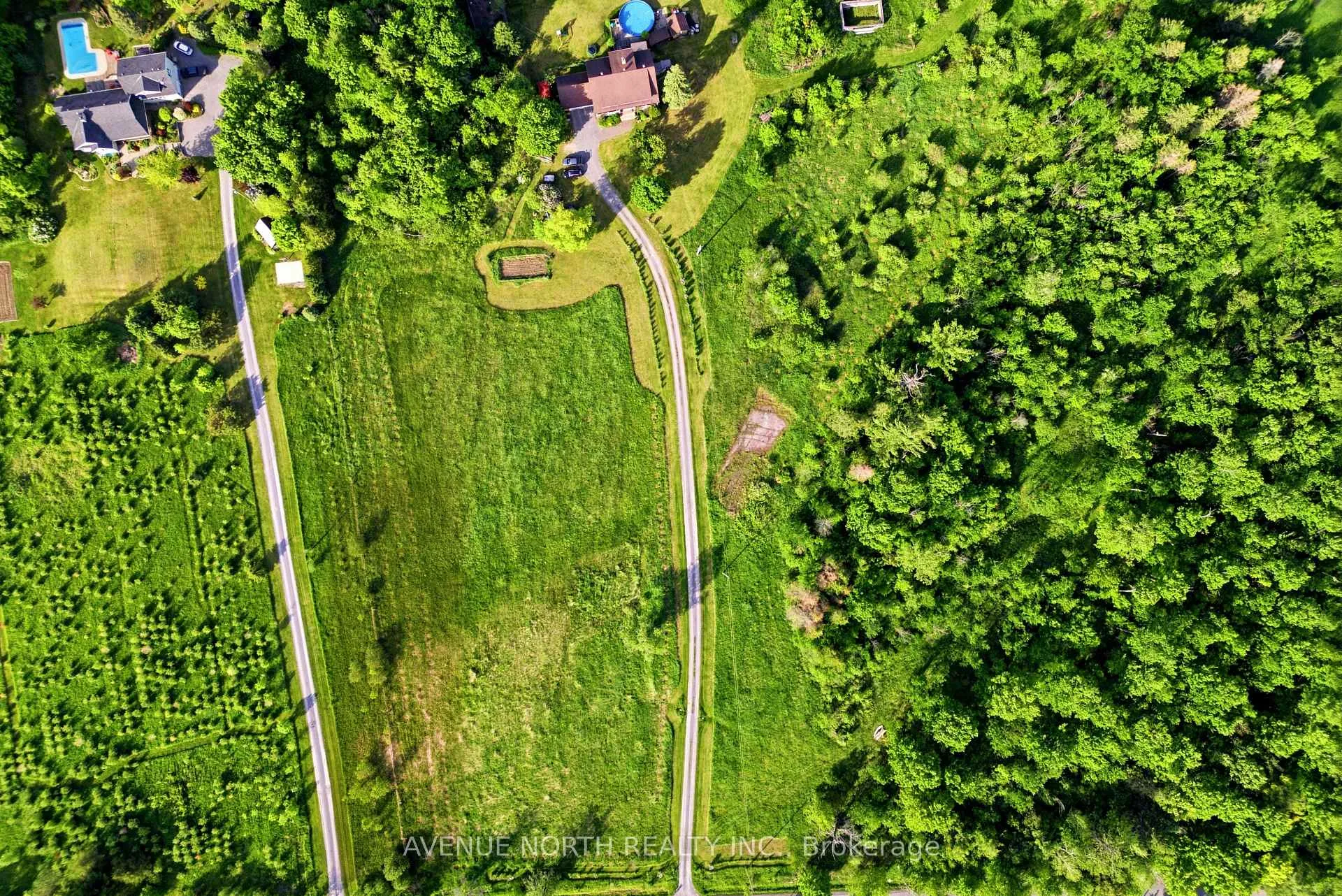 Photo 3 of 4446 Stonecrest Road, Ottawa, Woodlawn/Maclarens Landing/Kilmaurs — HOMEH