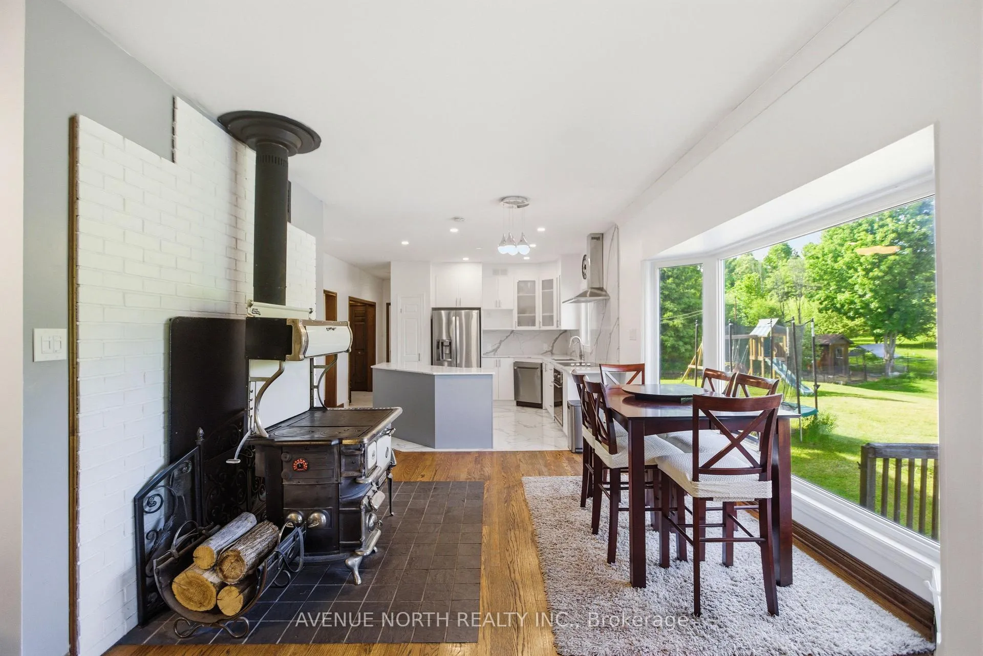 Photo 15 of 4446 Stonecrest Road, Ottawa, Woodlawn/Maclarens Landing/Kilmaurs — HOMEH