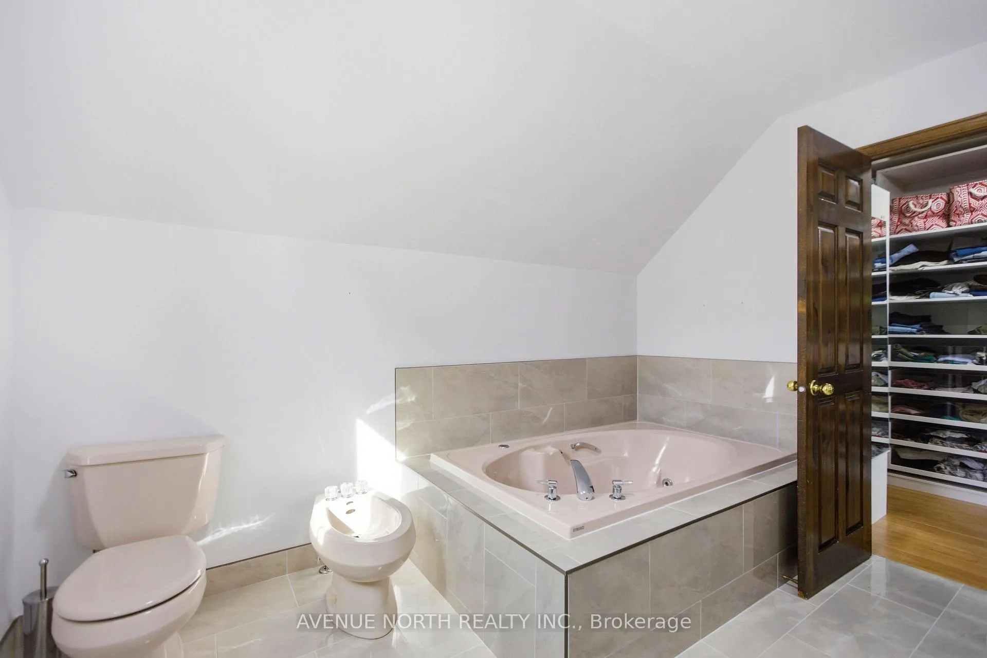 Photo 29 of 4446 Stonecrest Road, Ottawa, Woodlawn/Maclarens Landing/Kilmaurs — HOMEH