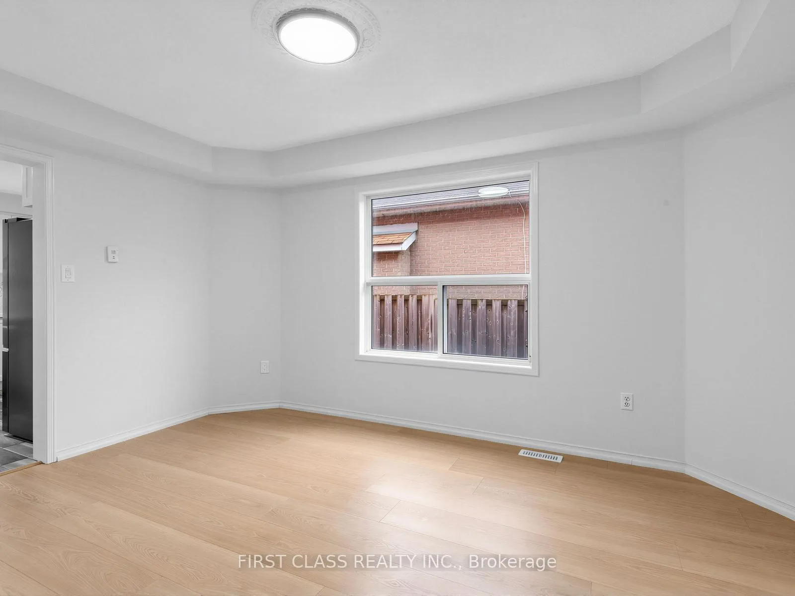 Photo 19 of 104 Chalmers Drive, Barrie, Painswick South — HOMEH