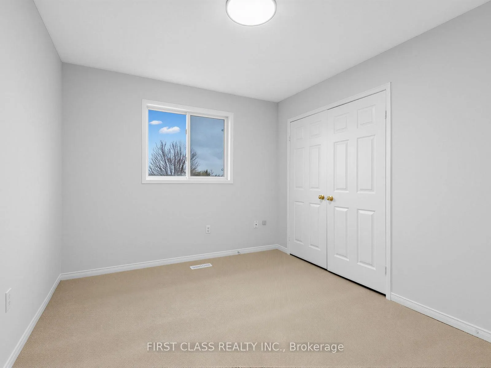 Photo 35 of 104 Chalmers Drive, Barrie, Painswick South — HOMEH