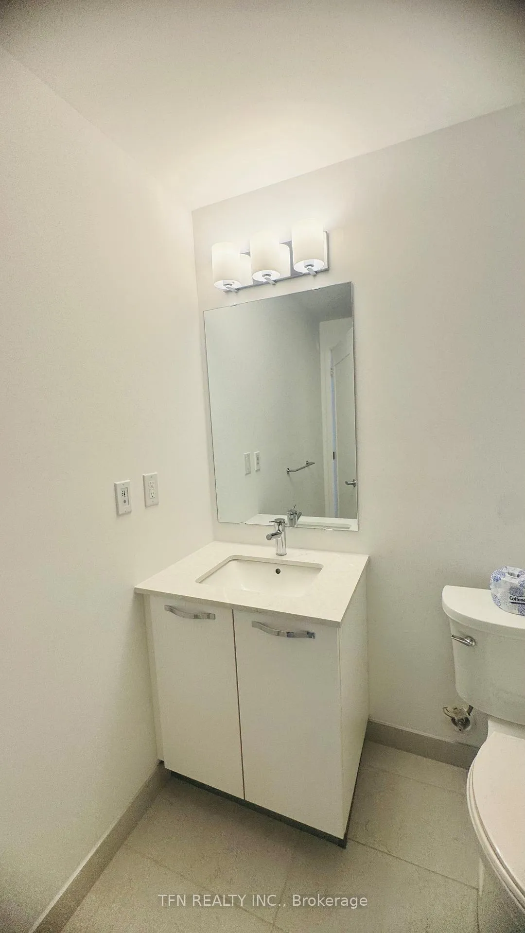 Photo 5 of Unit 1308, 75 James Street S, Hamilton, Corktown — HOMEH