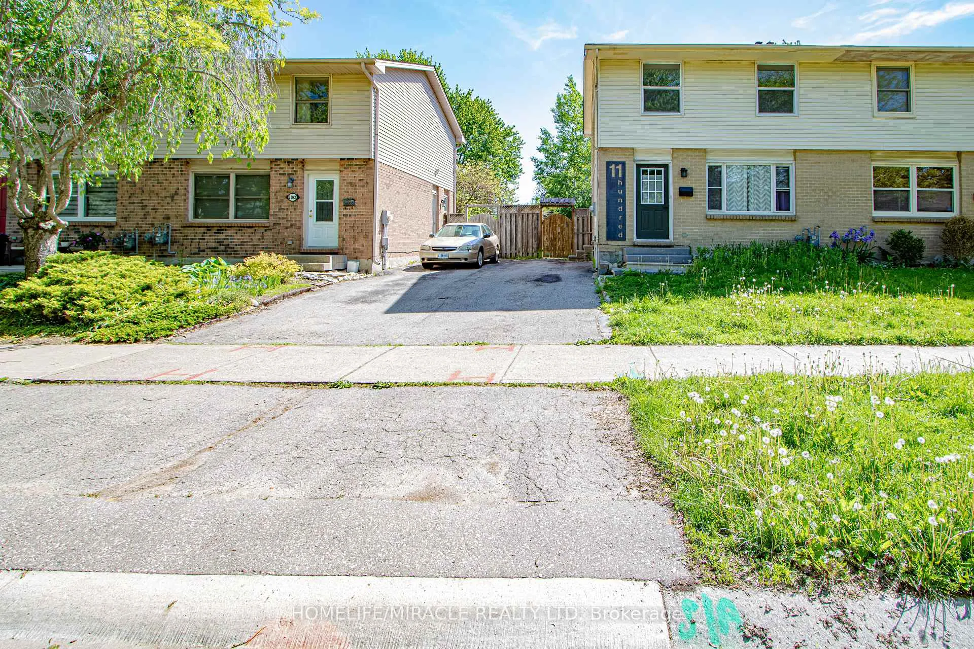 Photo 2 of 1100 Blanchard Road, London, North I — HOMEH