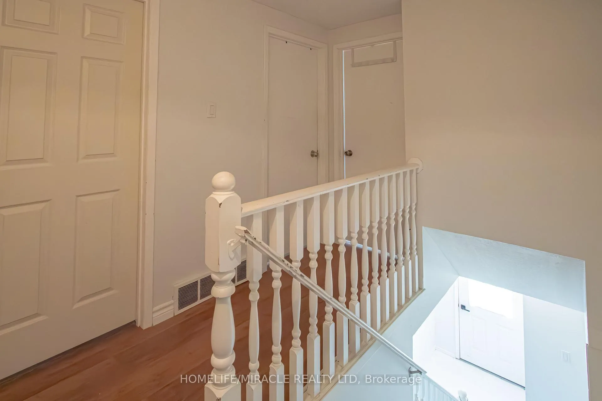 Photo 24 of 1100 Blanchard Road, London, North I — HOMEH