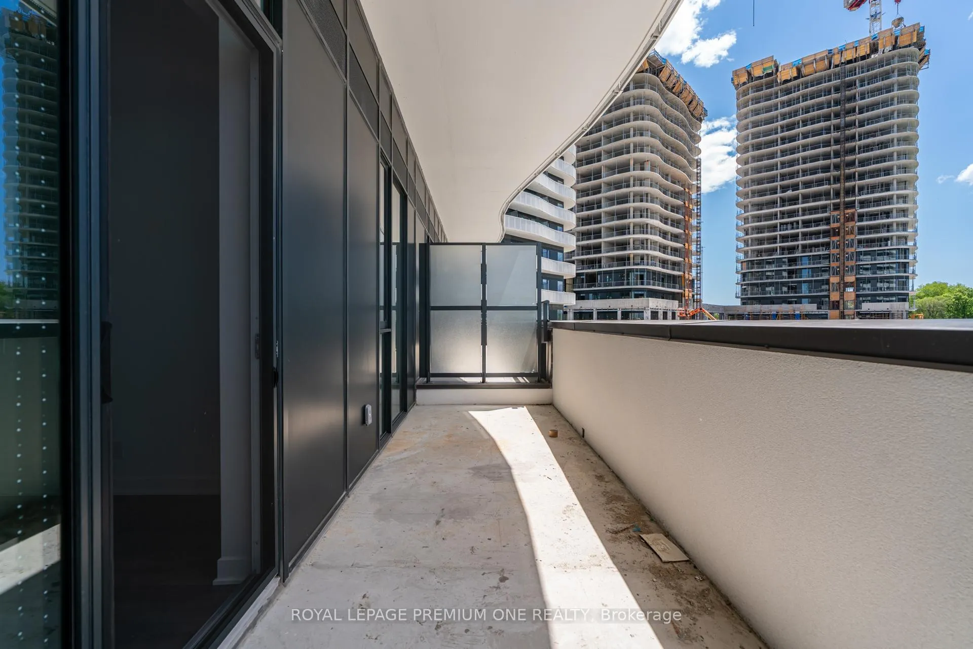Photo 27 of Unit 318, 10 Flavelle Trail, Vaughan, Steeles West Industrial — HOMEH