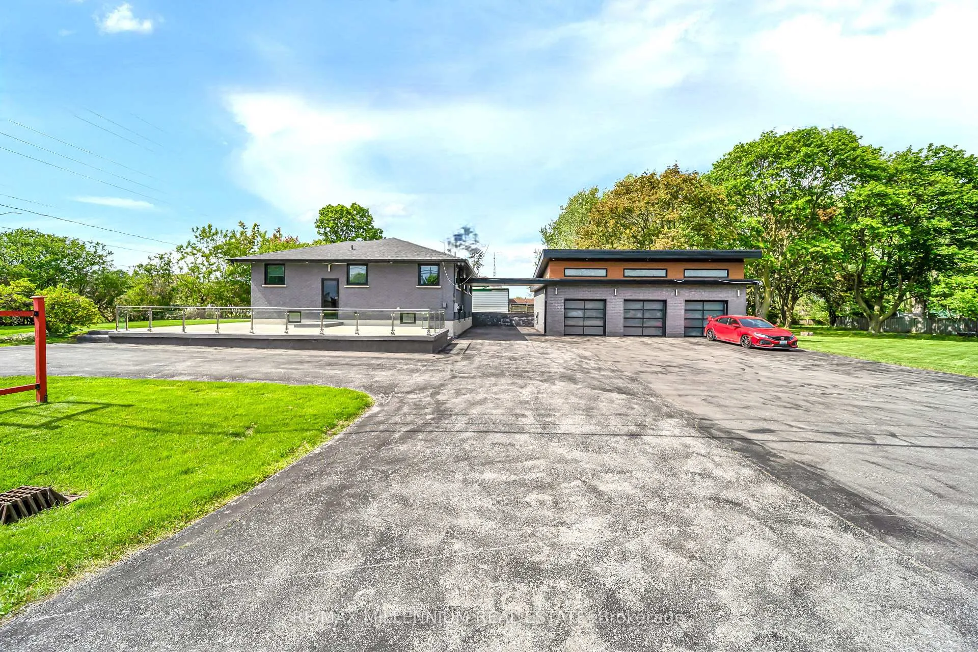 Photo 1 of 31 Old Lake Ridge Road, Whitby, Rural Whitby — HOMEH