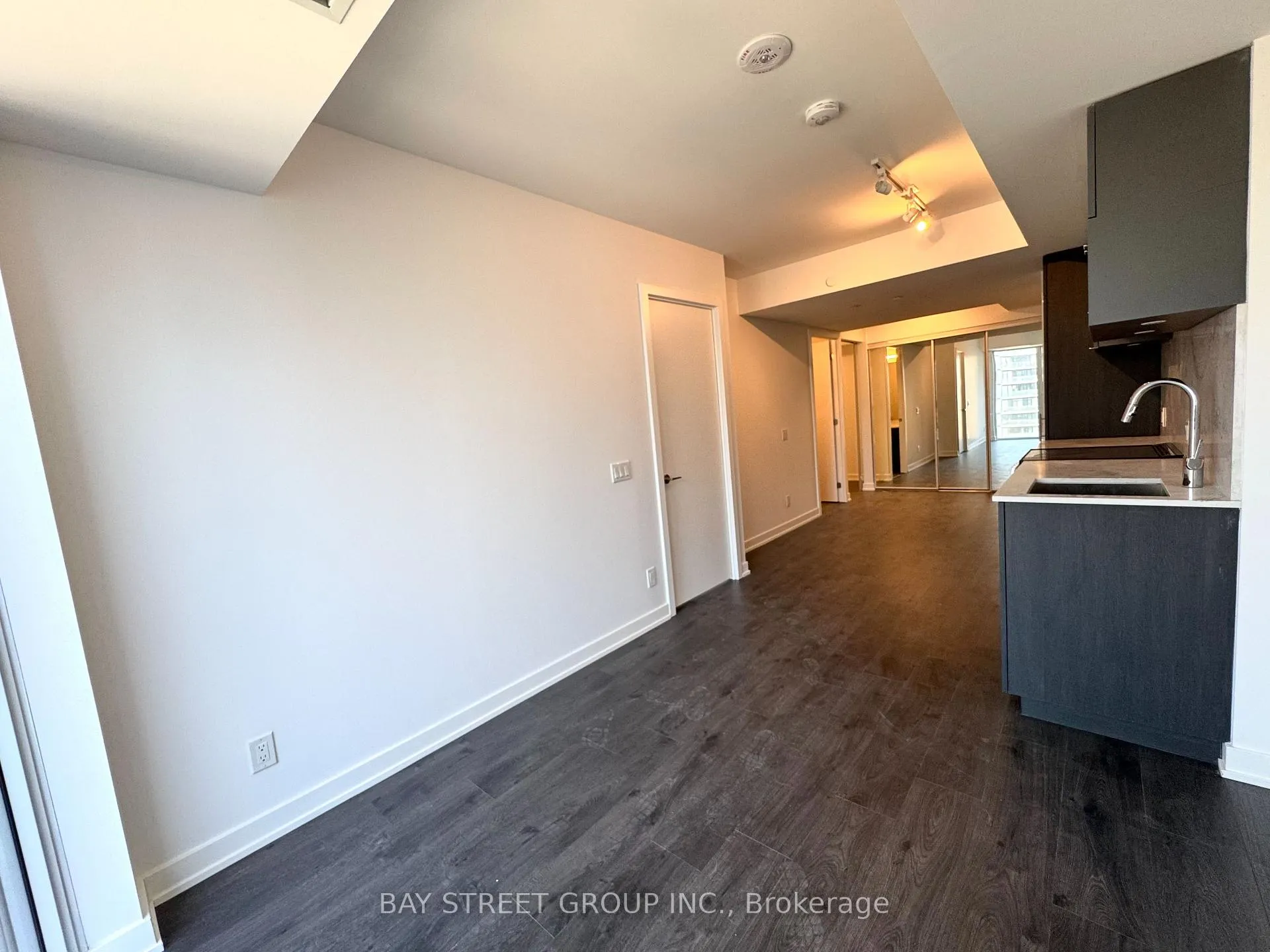 Photo 5 of Unit 2815, 100 Queen Street E, Toronto, Church-Yonge Corridor — HOMEH