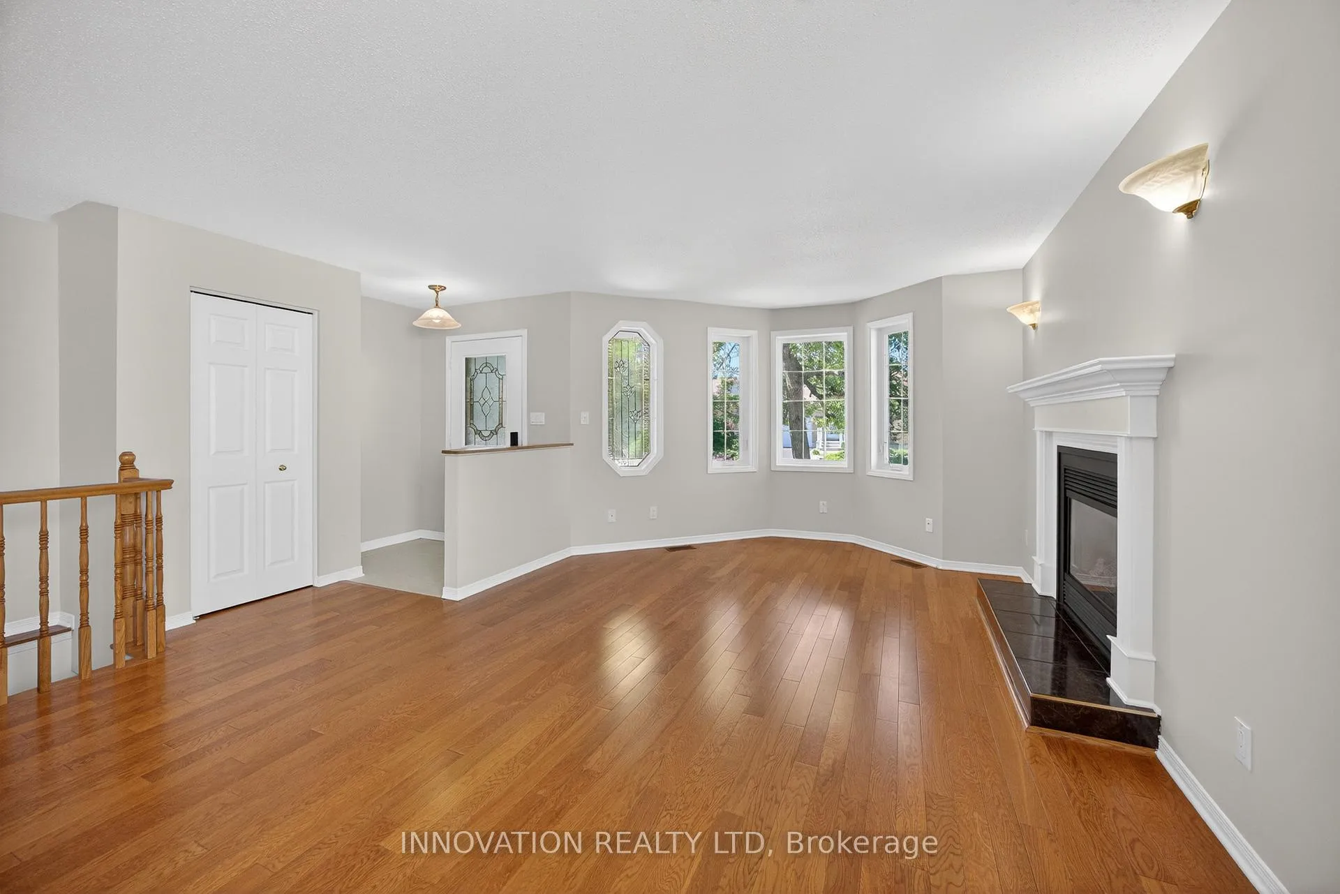 Photo 4 of 407 Flora Street, Carleton Place — HOMEH