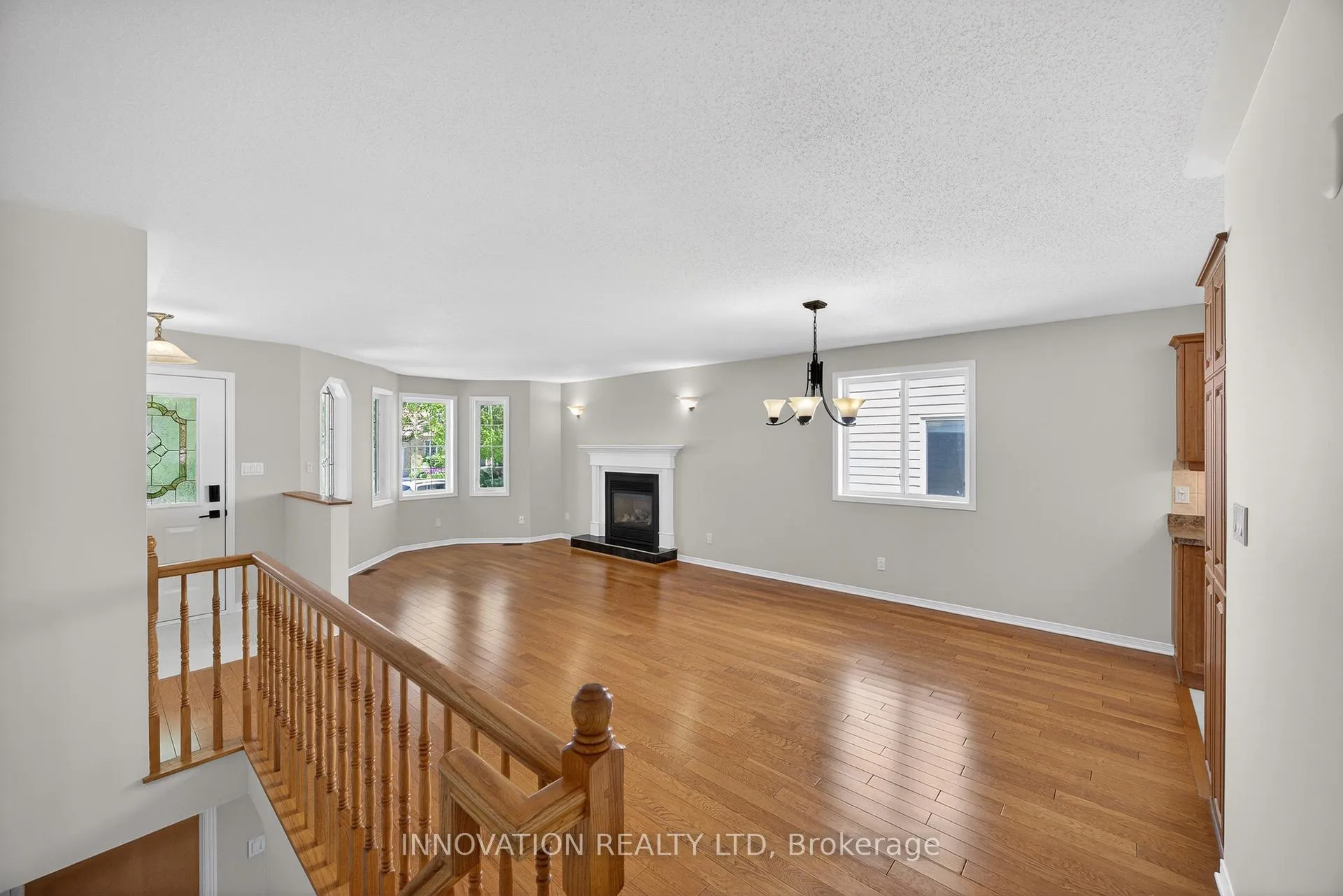 Photo 6 of 407 Flora Street, Carleton Place — HOMEH