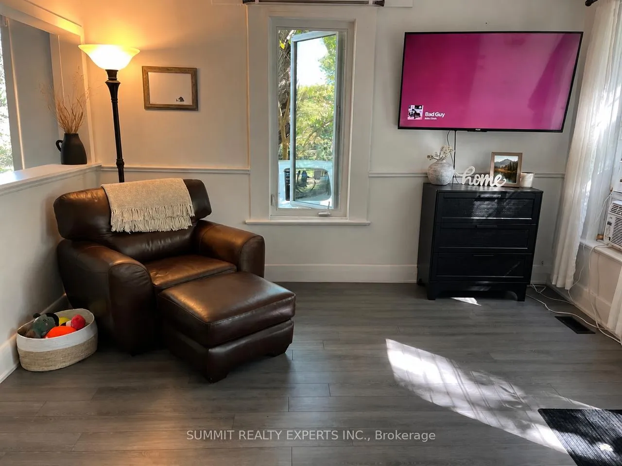 Photo 3 of 2798 Dingman Drive, London, South ZZ — HOMEH