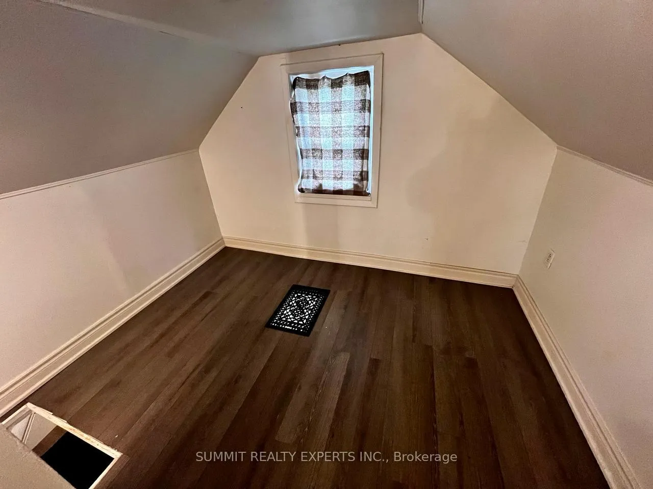 Photo 12 of 2798 Dingman Drive, London, South ZZ — HOMEH
