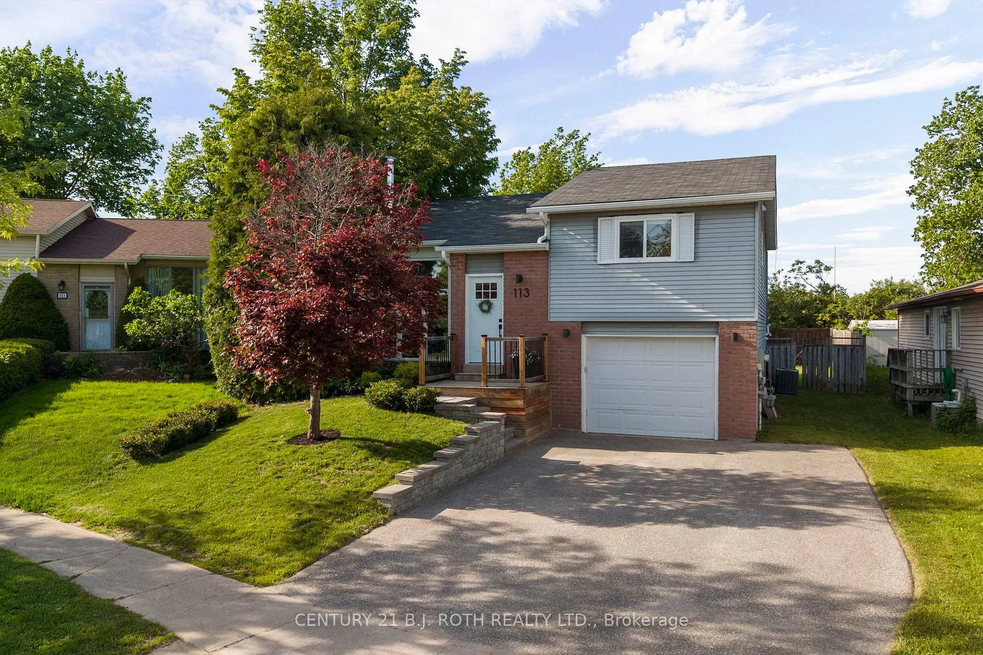 Photo 1 of 113 Hickling Trail, Barrie, Grove East — HOMEH