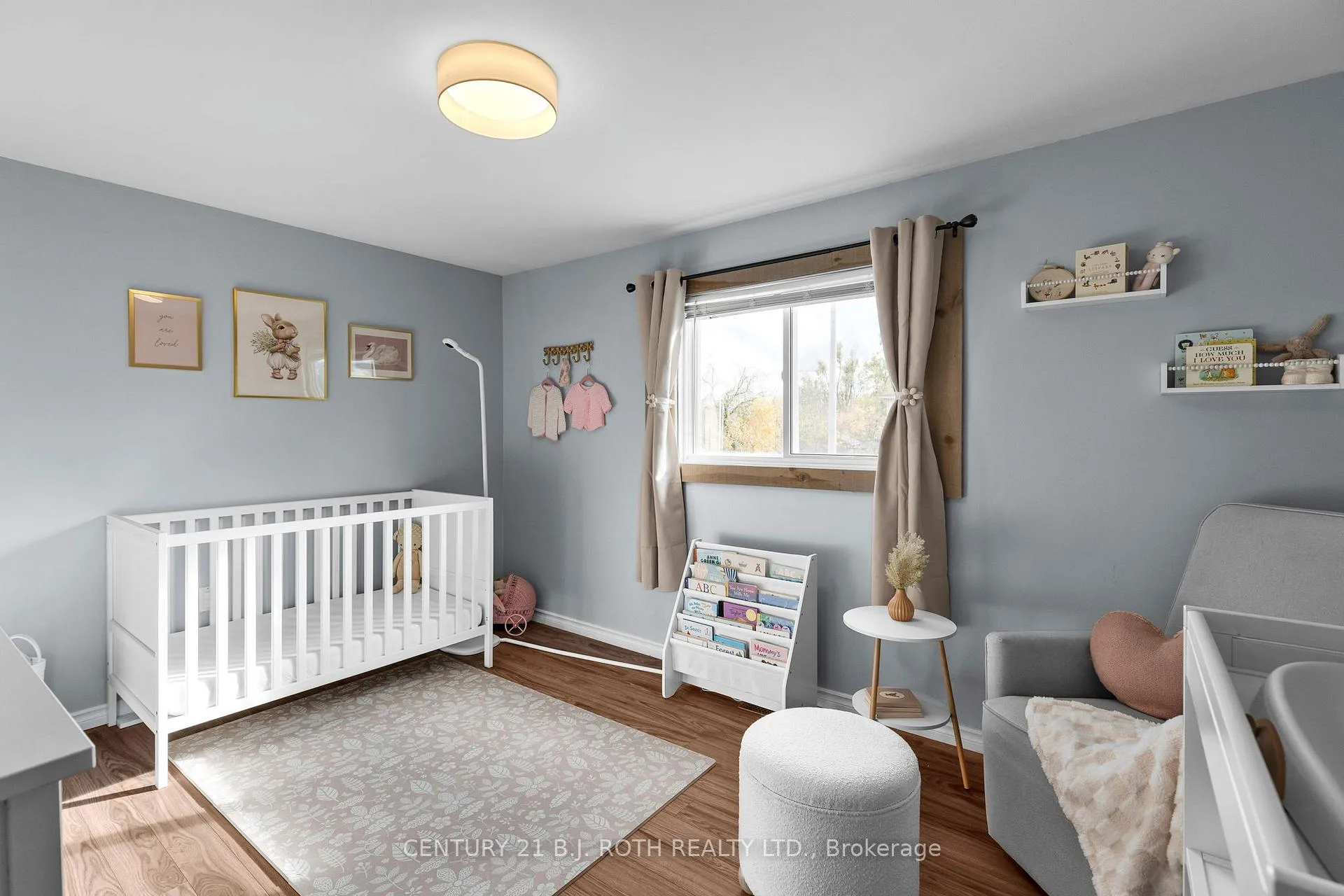 Photo 11 of 113 Hickling Trail, Barrie, Grove East — HOMEH