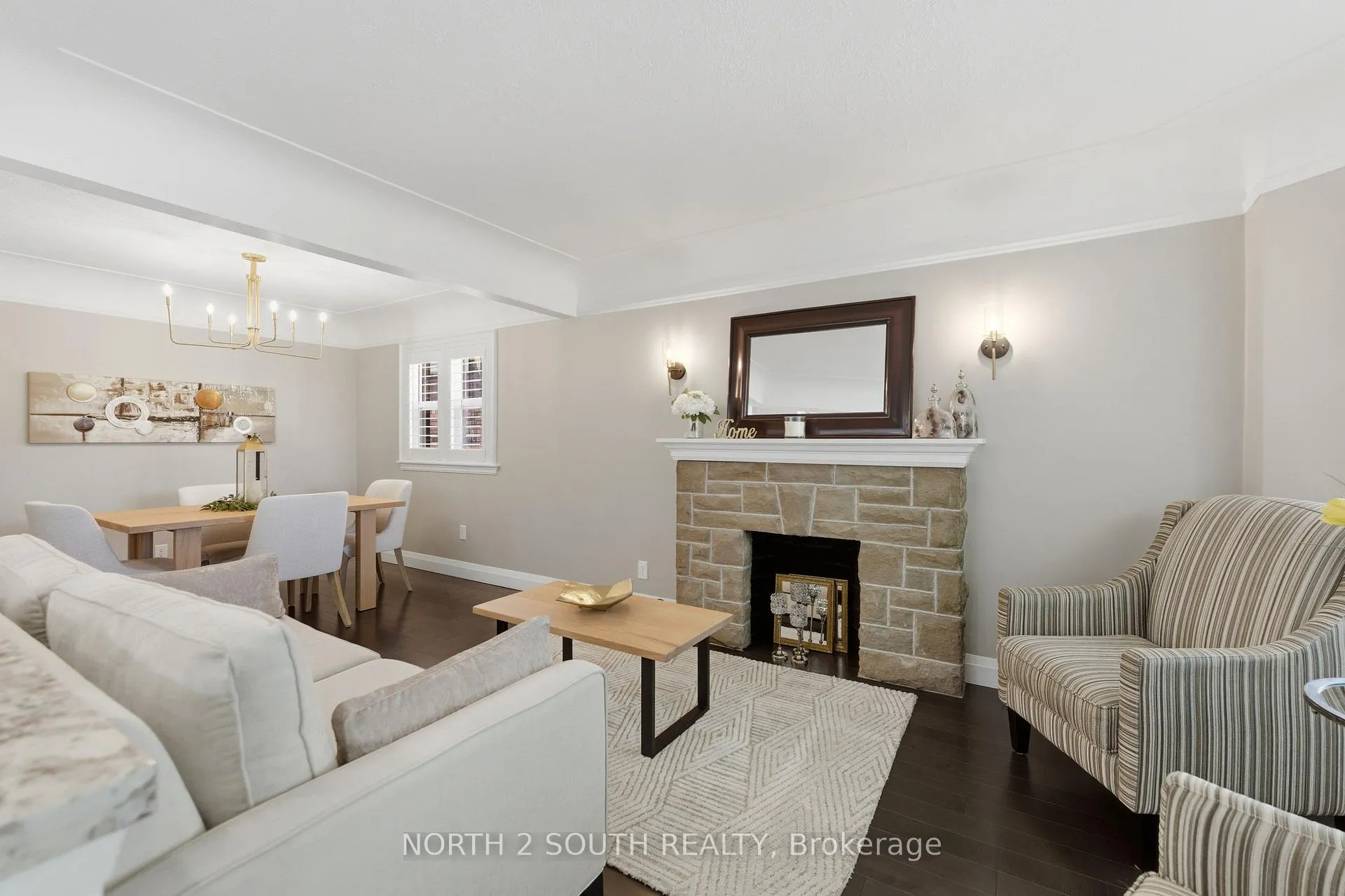 Photo 6 of 212 Wexford Avenue S, Hamilton, Delta — HOMEH