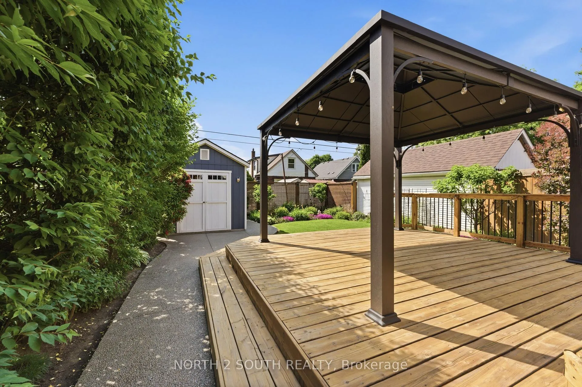 Photo 27 of 212 Wexford Avenue S, Hamilton, Delta — HOMEH