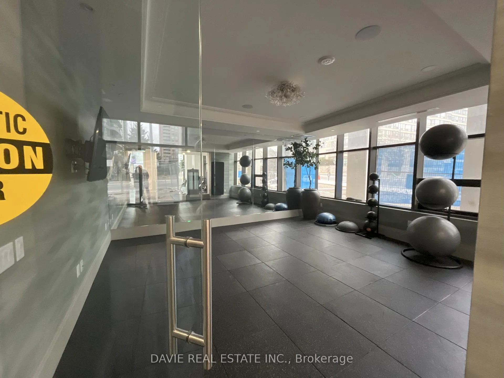 Photo 13 of Unit 3909, 30 Elm Drive W, Mississauga, Fairview — HOMEH