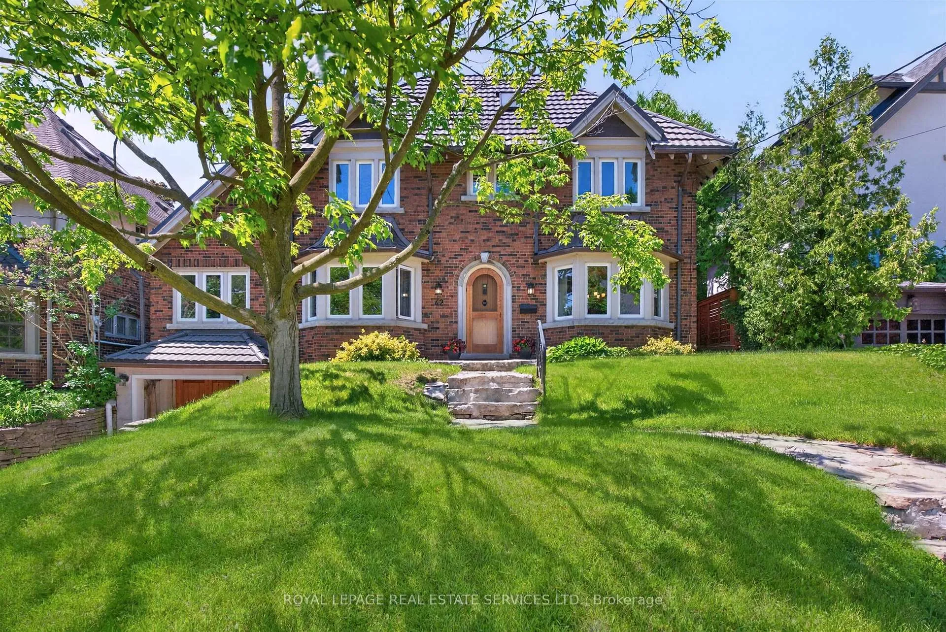 Photo 1 of 42 Humbercrest Boulevard, Toronto, Lambton Baby Point — HOMEH
