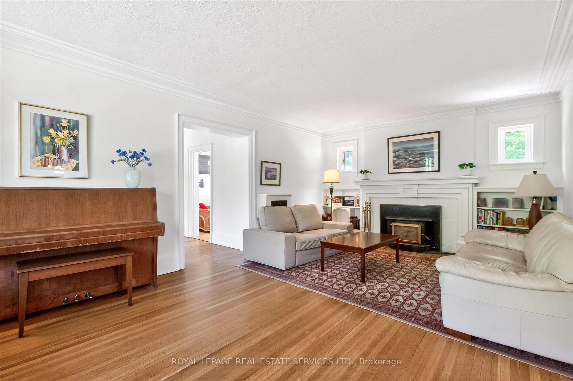 Photo 3 of 42 Humbercrest Boulevard, Toronto, Lambton Baby Point — HOMEH