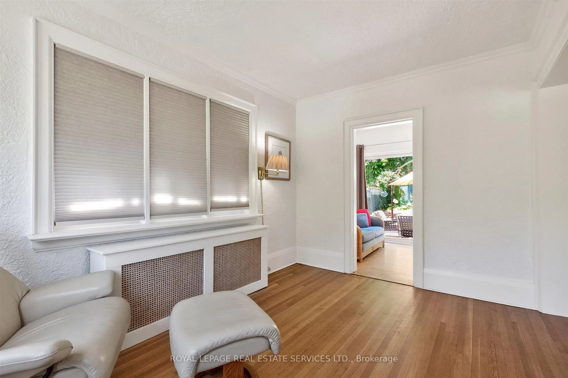 Photo 8 of 42 Humbercrest Boulevard, Toronto, Lambton Baby Point — HOMEH