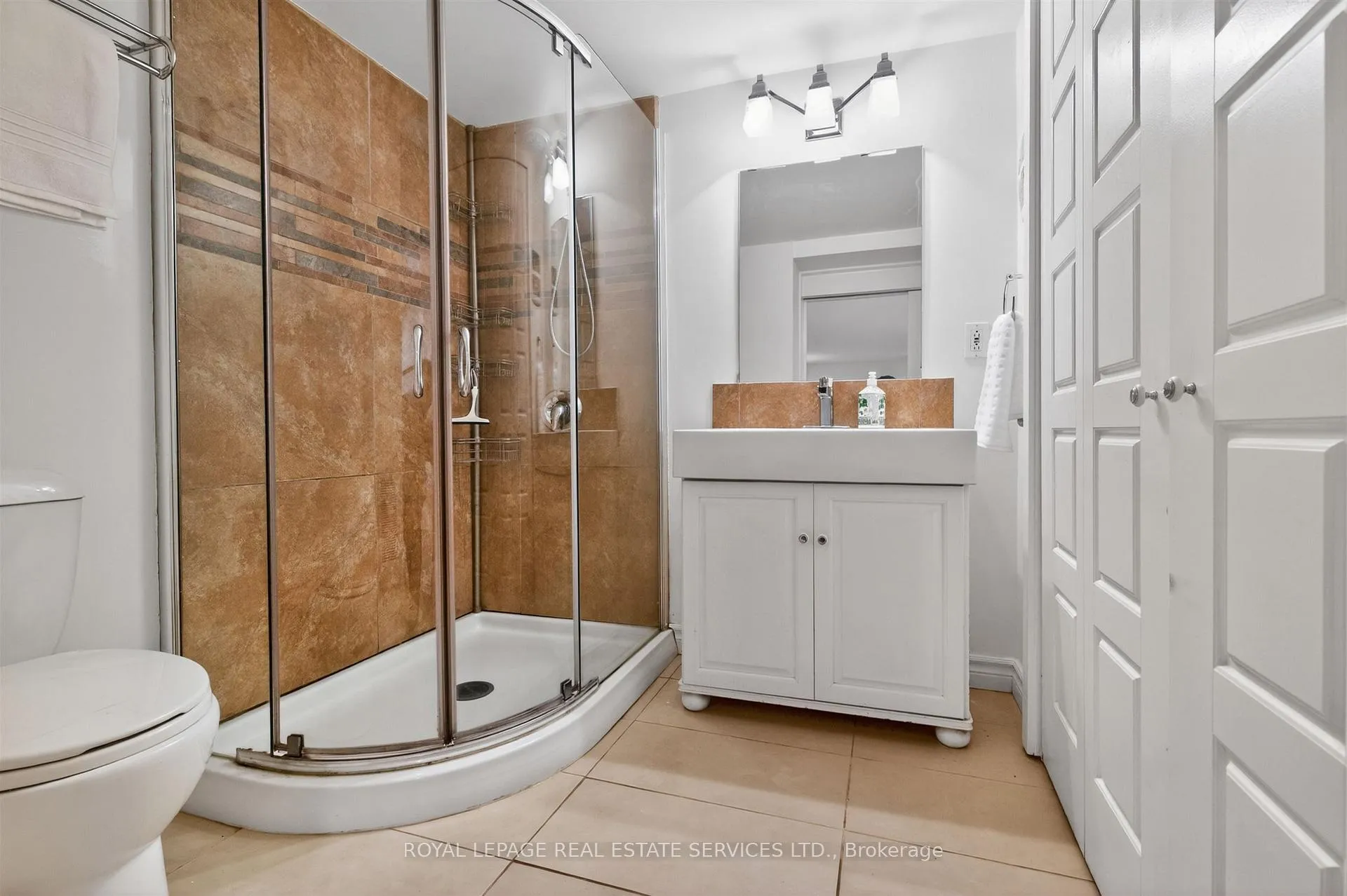 Photo 35 of 42 Humbercrest Boulevard, Toronto, Lambton Baby Point — HOMEH