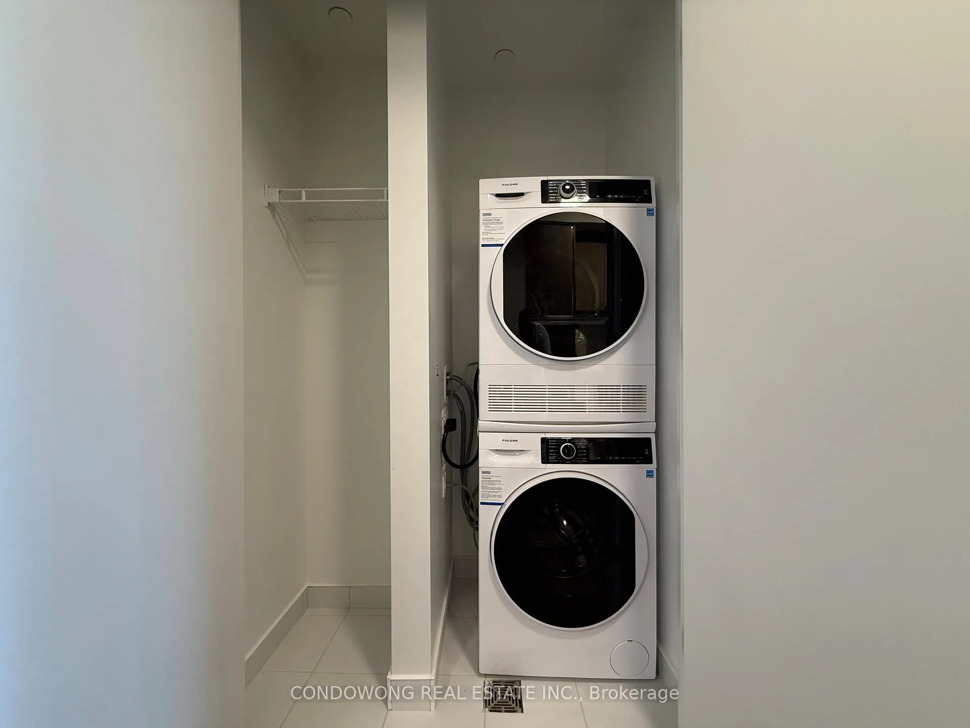 Photo 7 of Unit 1701, 180 Front Street E, Toronto, Moss Park — HOMEH