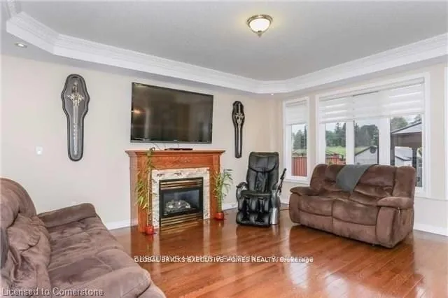 Photo 6 of 78 Assisi Street, Hamilton, Allison — HOMEH