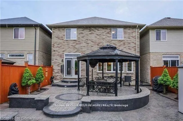 Photo 14 of 78 Assisi Street, Hamilton, Allison — HOMEH