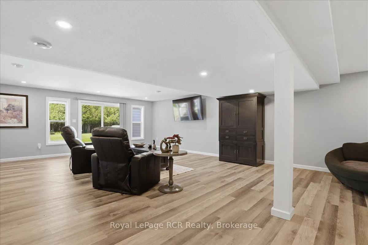 Photo 30 of 6442 Given Road, Minto — HOMEH