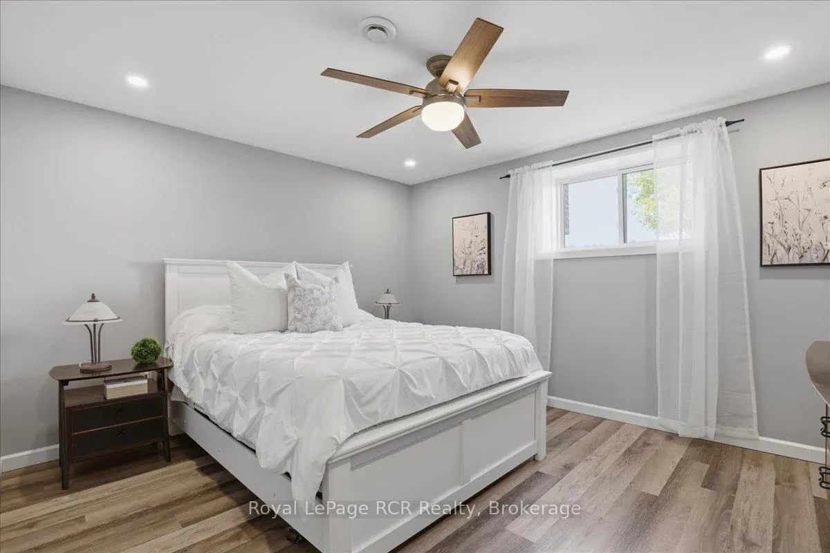 Photo 32 of 6442 Given Road, Minto — HOMEH