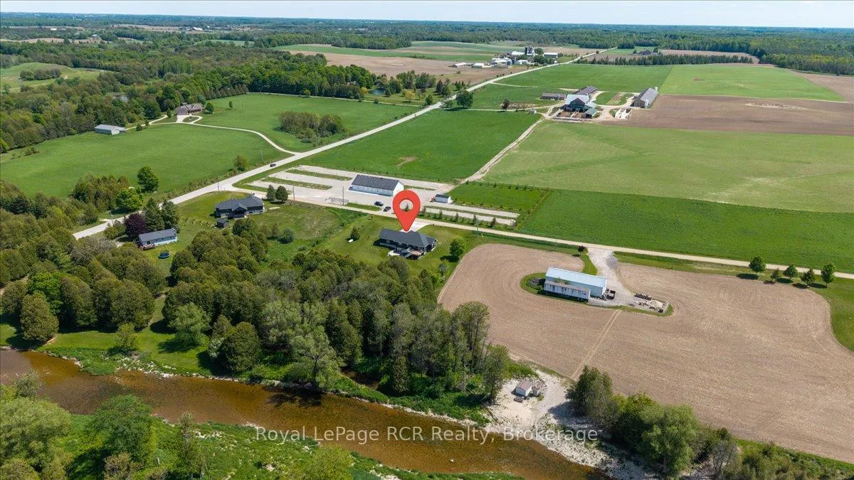 Photo 46 of 6442 Given Road, Minto — HOMEH