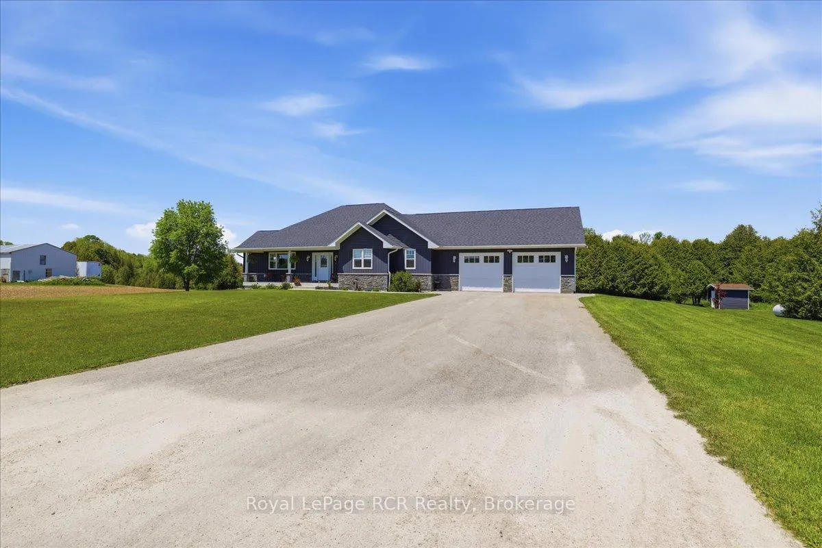 Photo 49 of 6442 Given Road, Minto — HOMEH