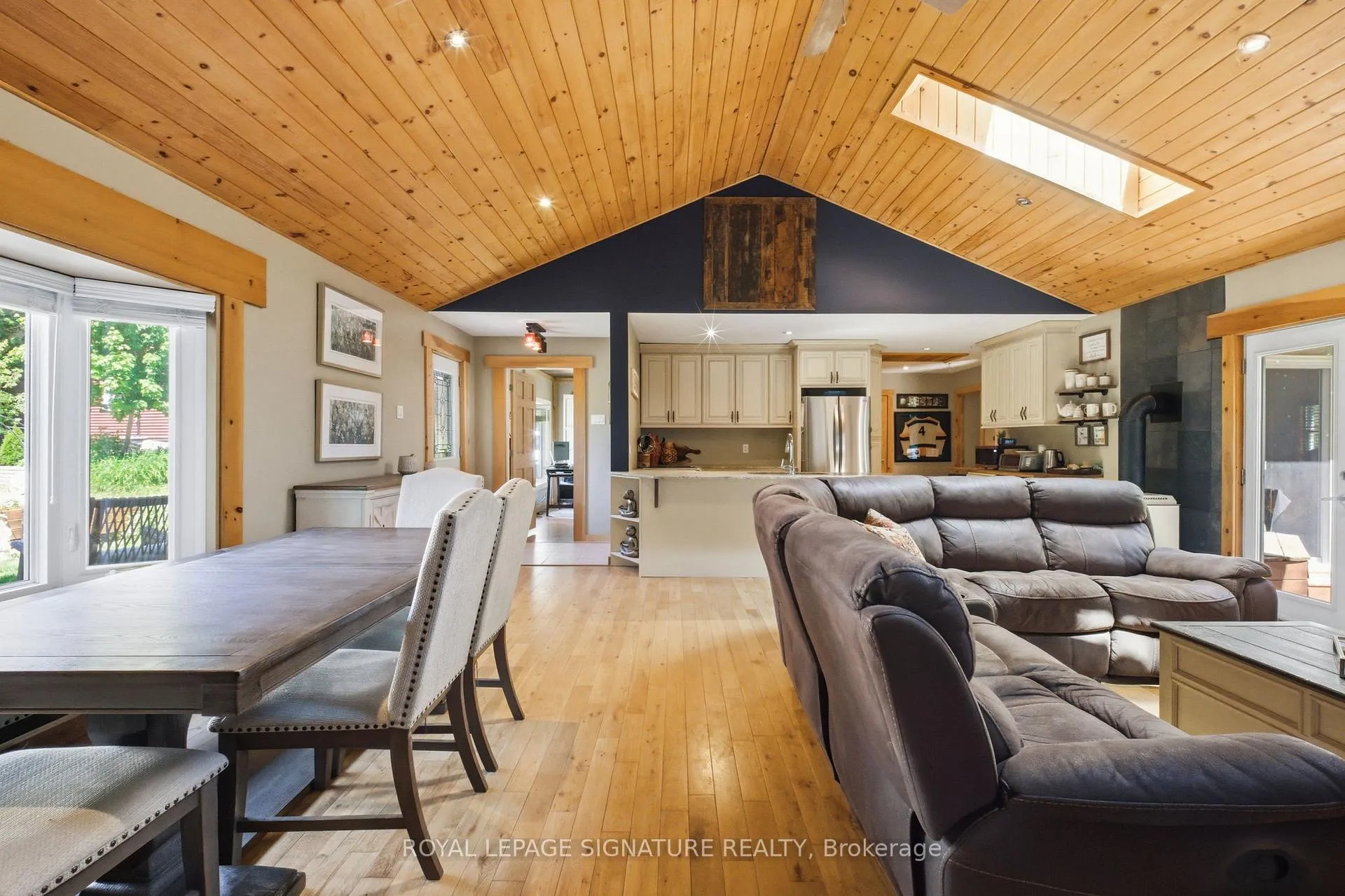 Photo 1 of 33 Old Pavillion Road, Caledon, Rural Caledon — HOMEH