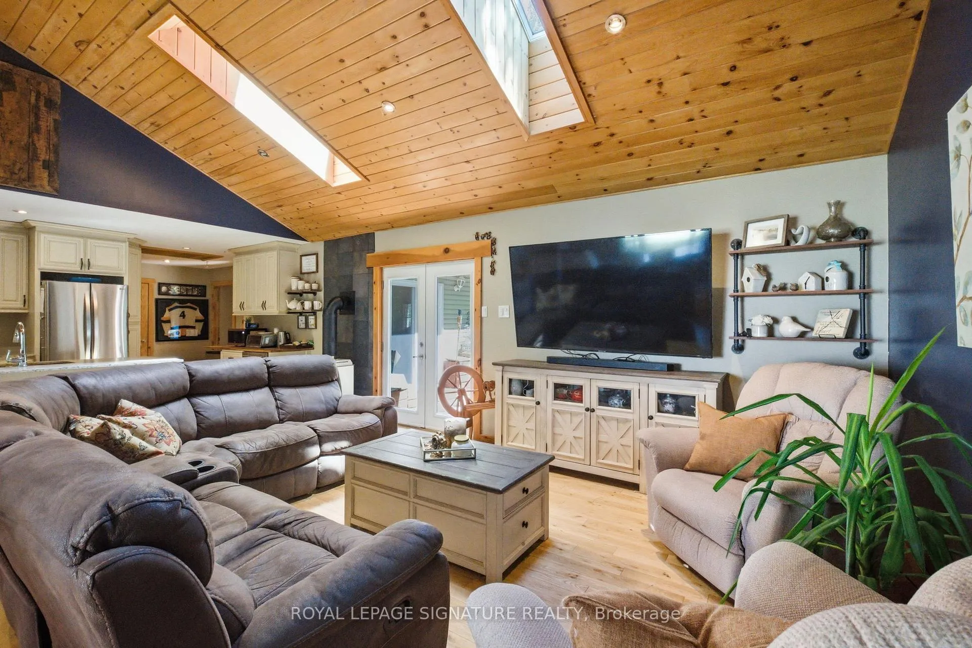 Photo 17 of 33 Old Pavillion Road, Caledon, Rural Caledon — HOMEH
