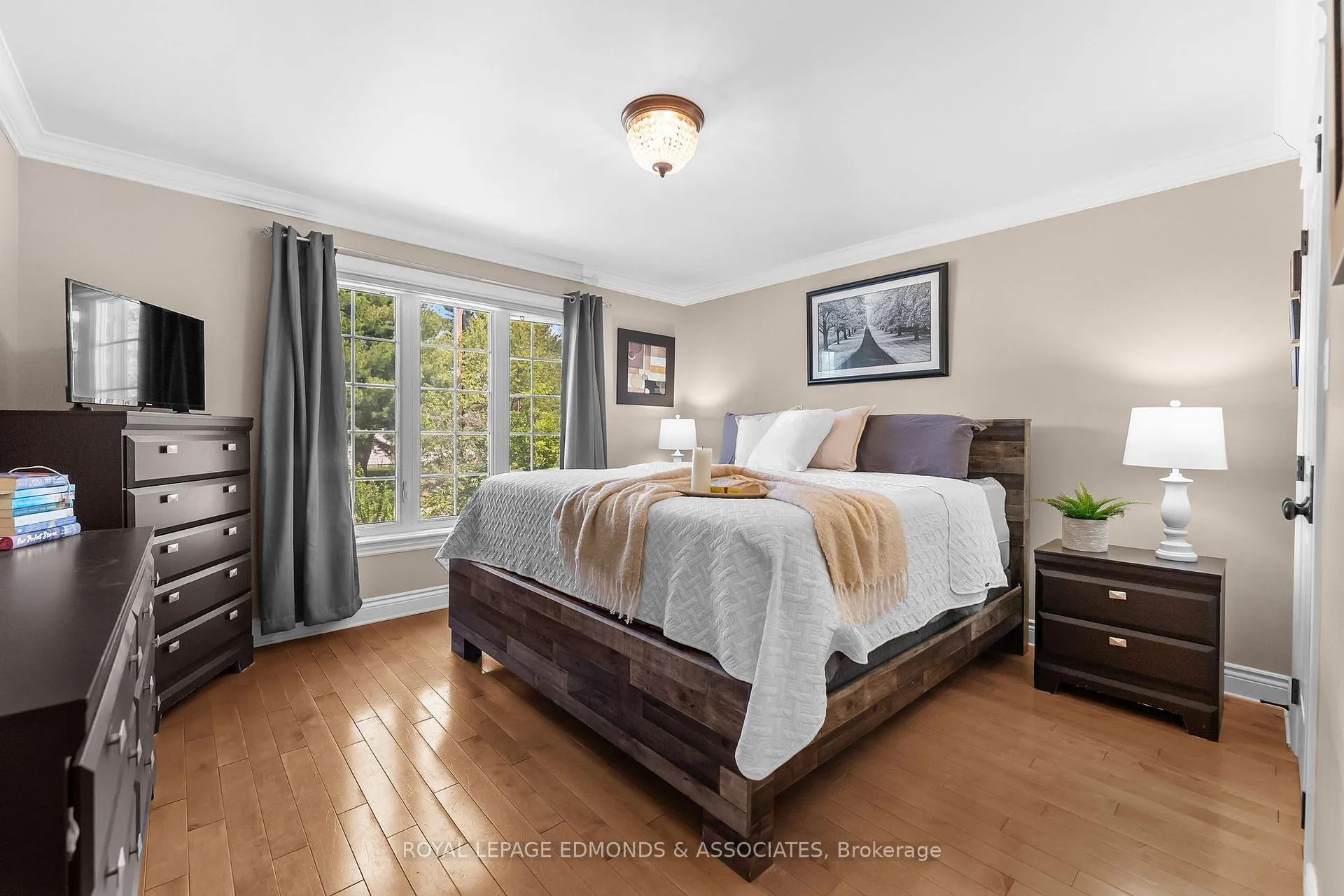 Photo 14 of 89 Spruce Street, Petawawa — HOMEH