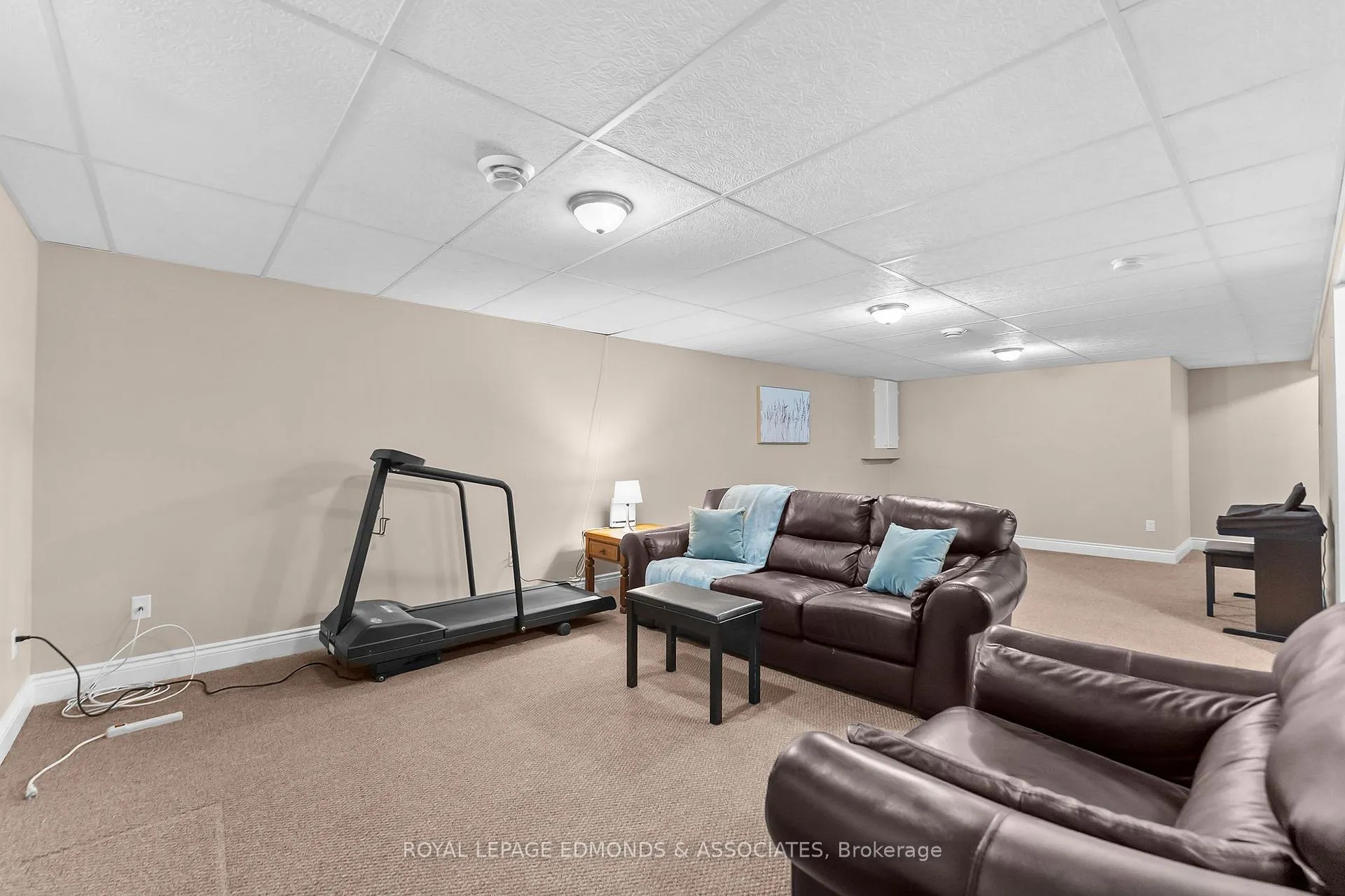Photo 20 of 89 Spruce Street, Petawawa — HOMEH